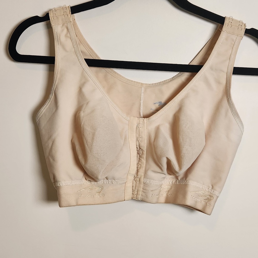 Marena ComfortWear Post Surgery Compression Recovery Bra 38E 38DD Front Close
